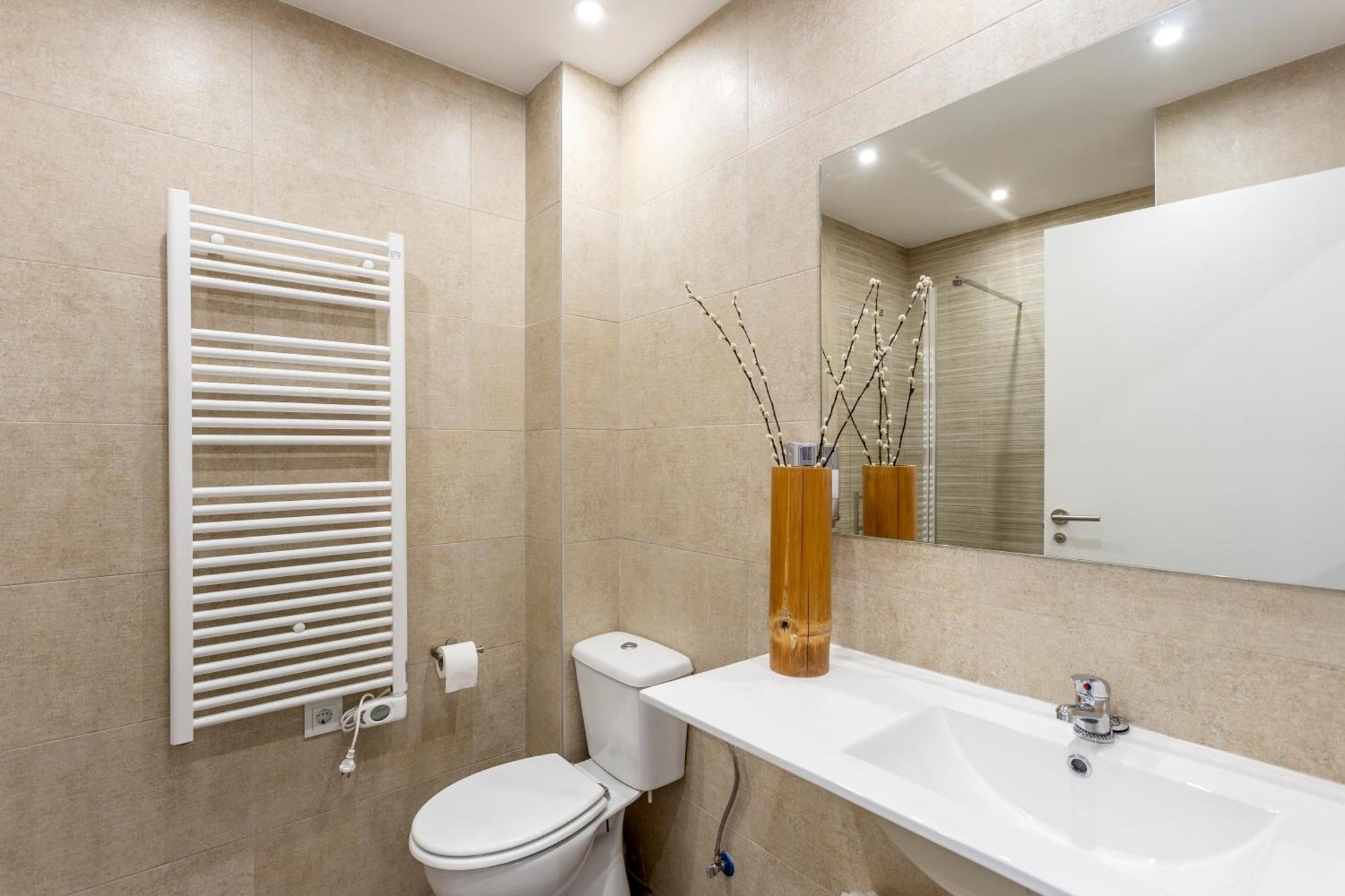 מדריד Hotel Bestprice Alegria מראה חיצוני תמונה